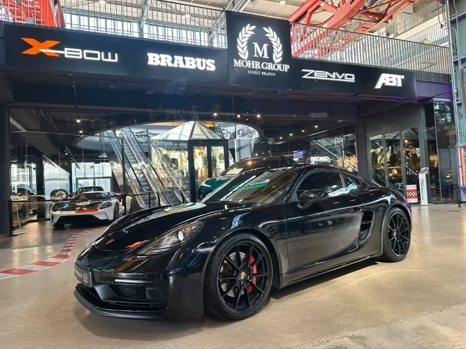 Porsche 718 Cayman GT4 RS