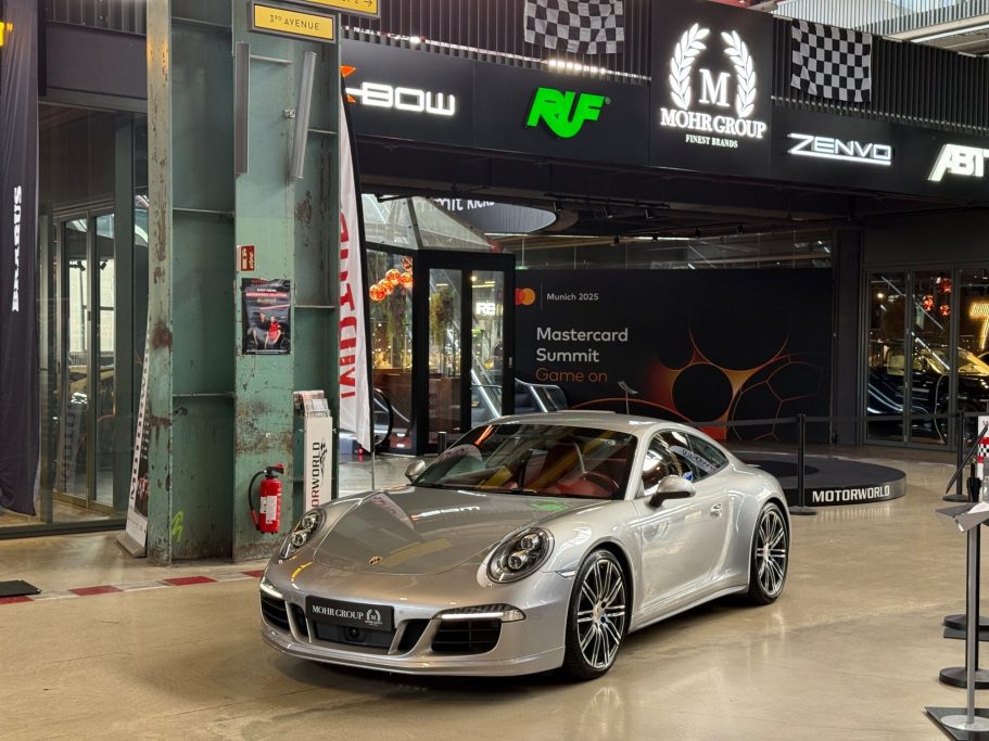 Porsche 911 Carrera 3.2